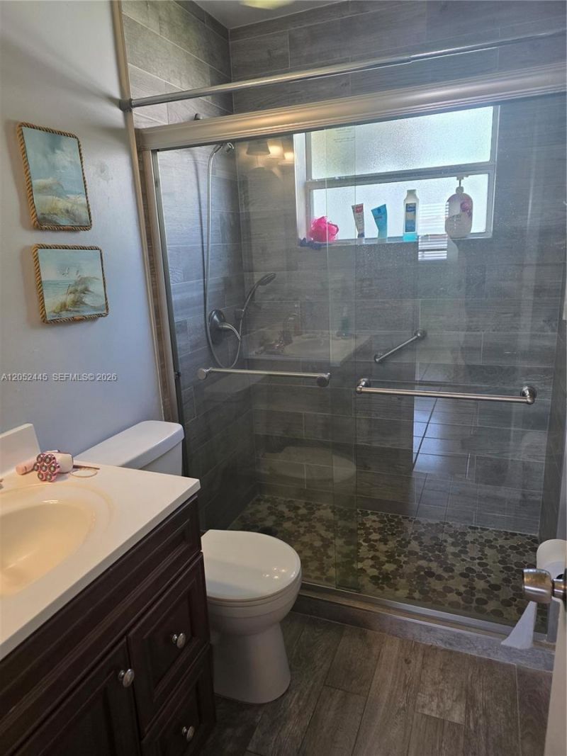 8035 NW 185th St, Unit 8035, Hialeah, FL 33015 Photo