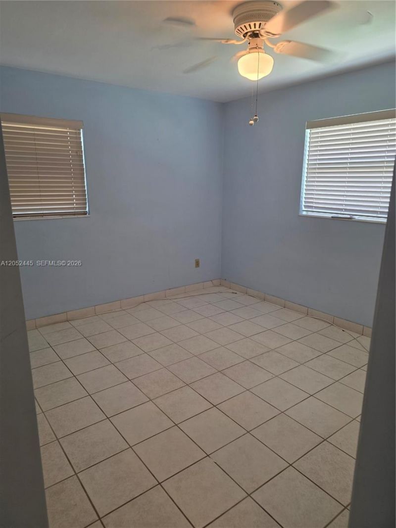 8035 NW 185th St, Unit 8035, Hialeah, FL 33015 Photo
