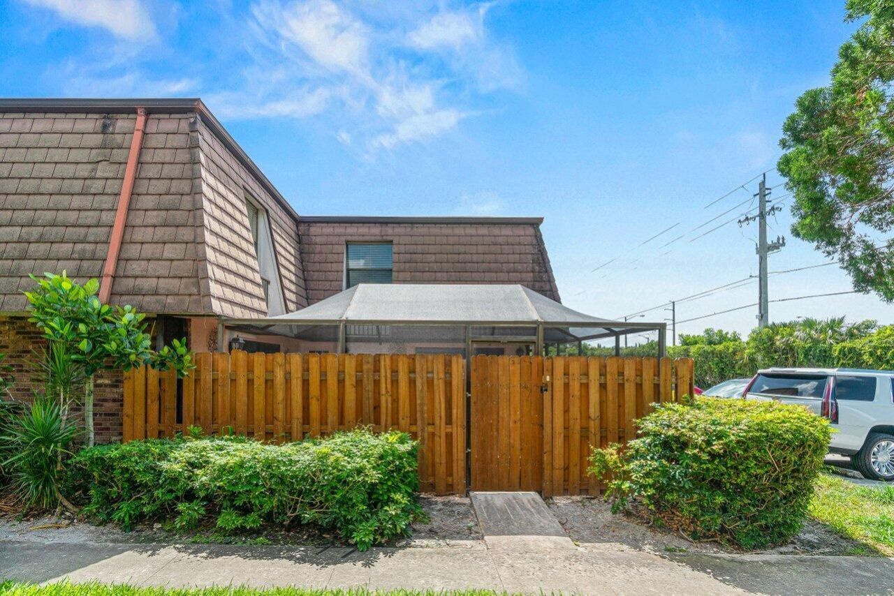 7633 Courtyard Run W, Boca Raton, FL 33433 Photo