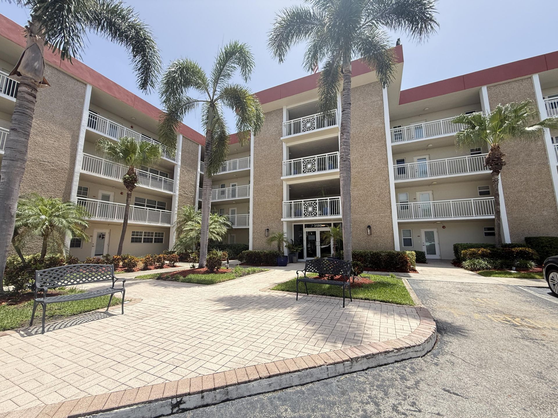 3180 NE 48th Court, Unit 406, Lighthouse Point, FL 33064 Photo