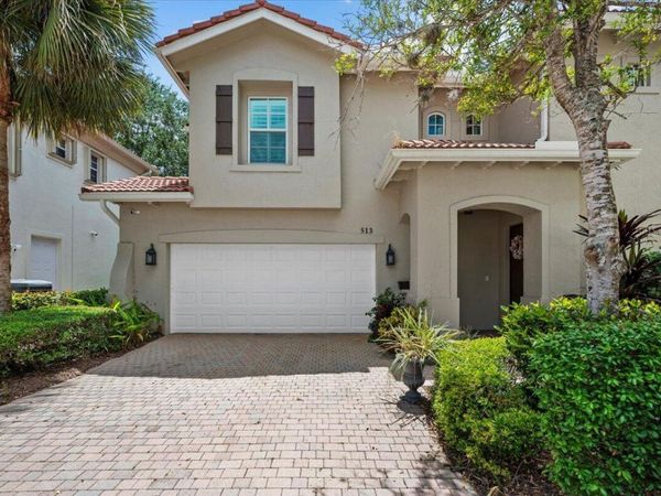 513 Tomahawk Court, Palm Beach Gardens, FL 33410