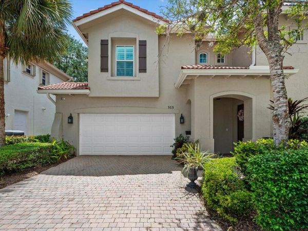 513 Tomahawk Court, Palm Beach Gardens, FL 33410
