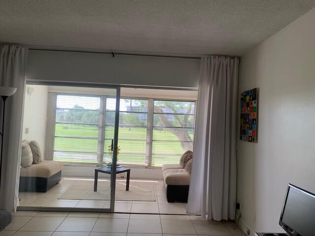 2850 N Palm Aire Drive, Unit 206, Pompano Beach, FL 33069 Photo