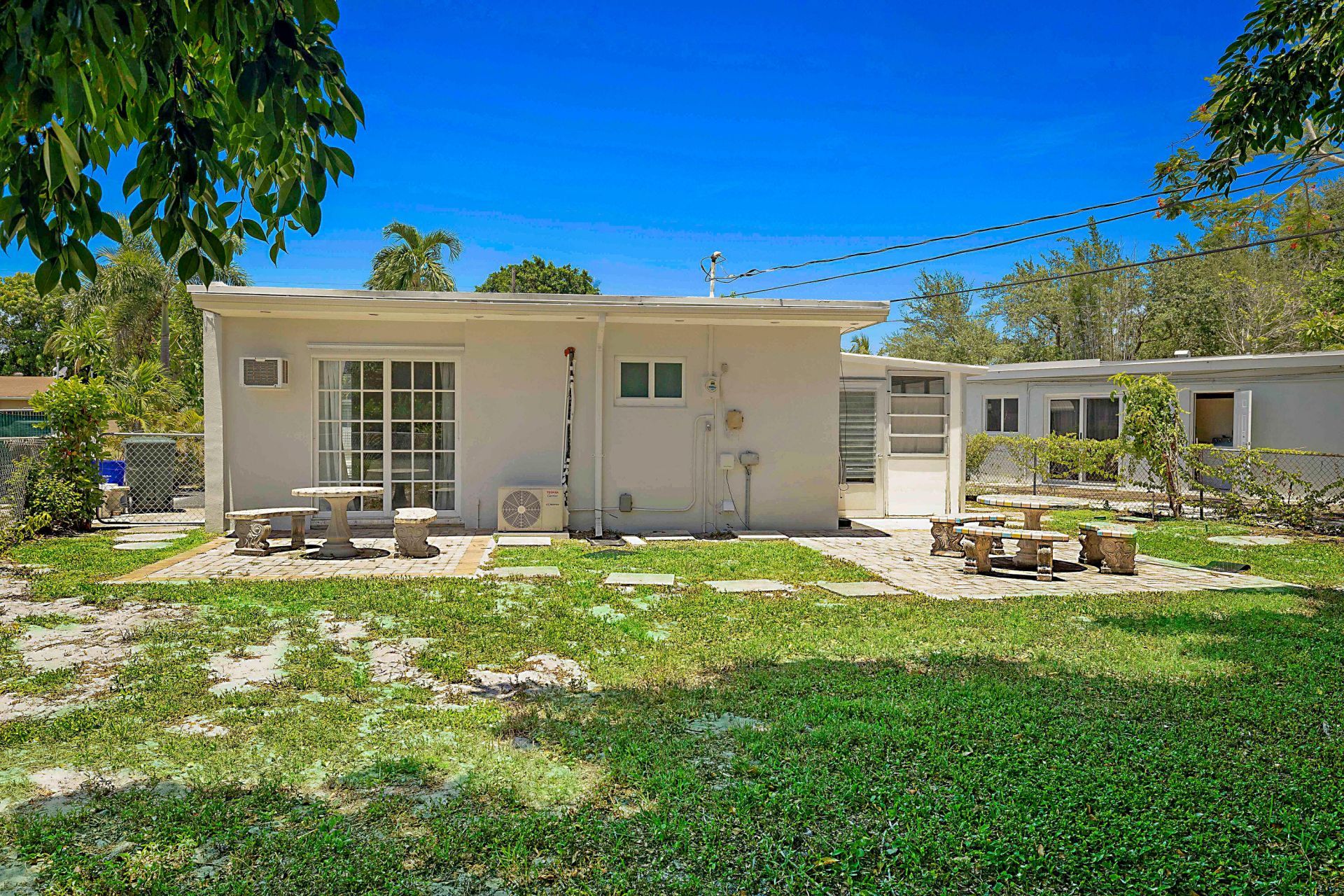 354 Manchester Street, Boca Raton, FL 33487 Photo