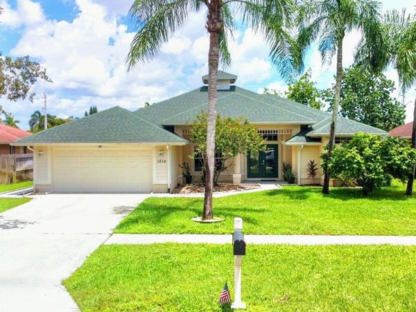 1814 Wisteria Street, Wellington, FL 33414