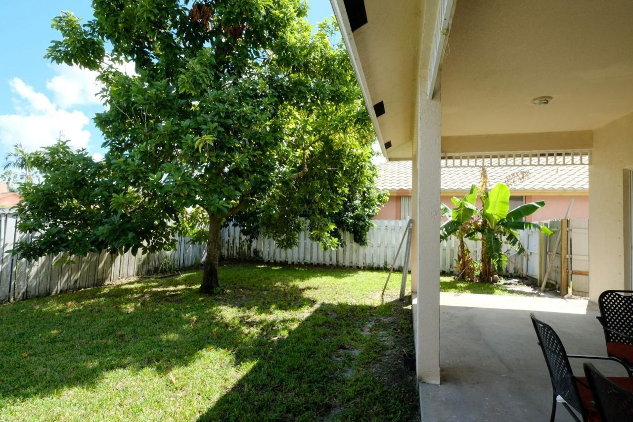 1814 Wisteria Street, Wellington, FL 33414 Photo