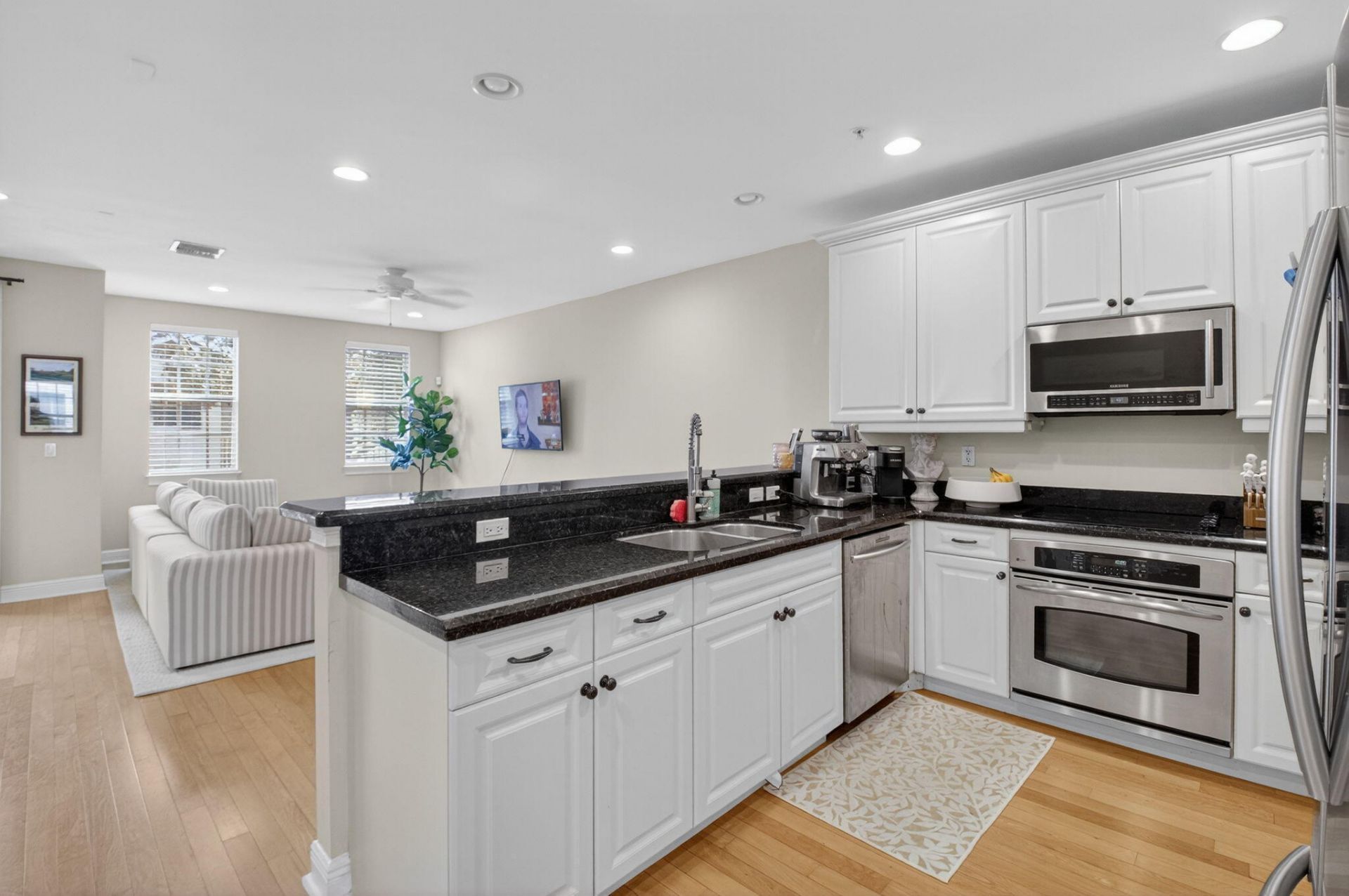 1054 E Heritage Club Circle, Delray Beach, FL 33483 Photo