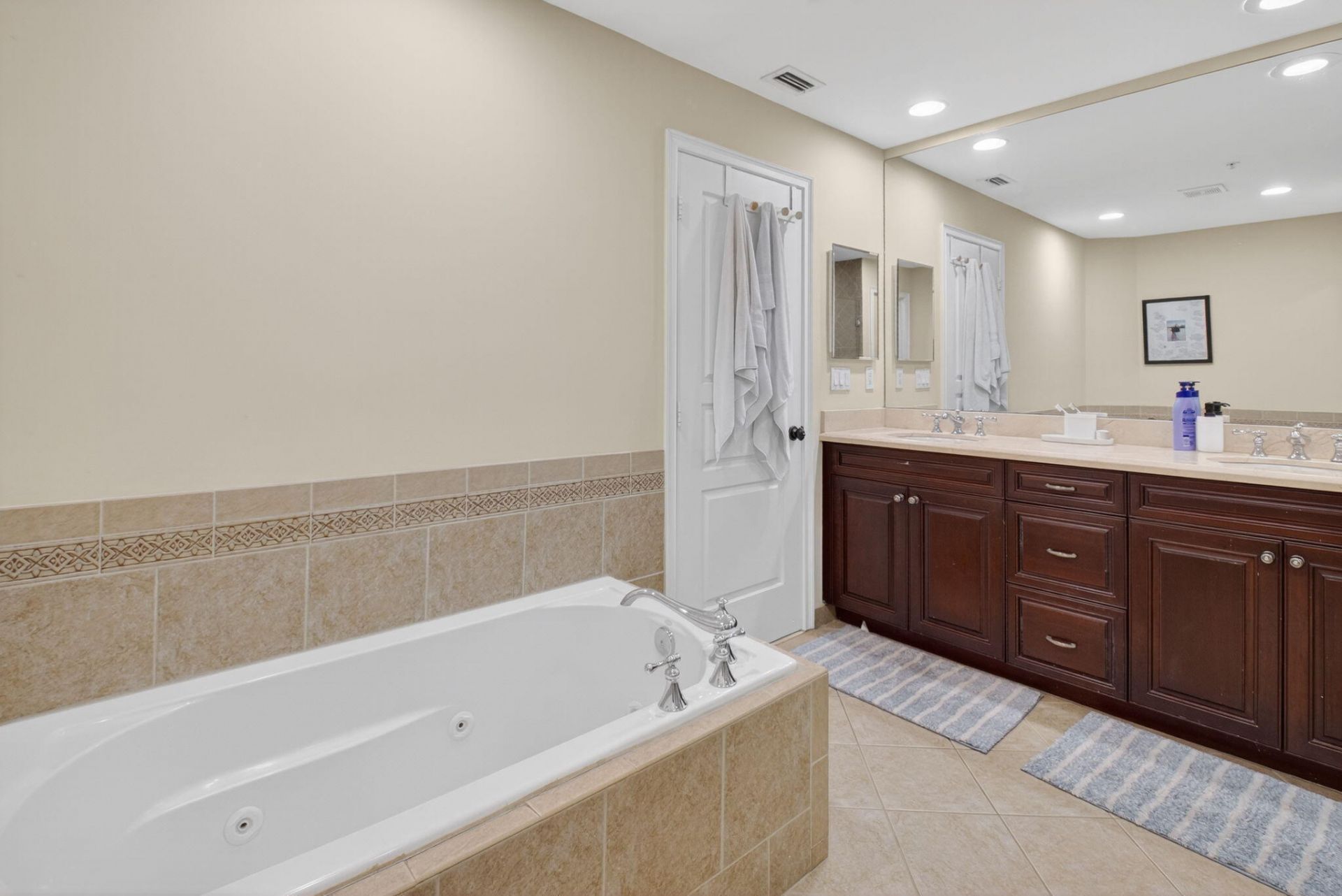 1054 E Heritage Club Circle, Delray Beach, FL 33483 Photo