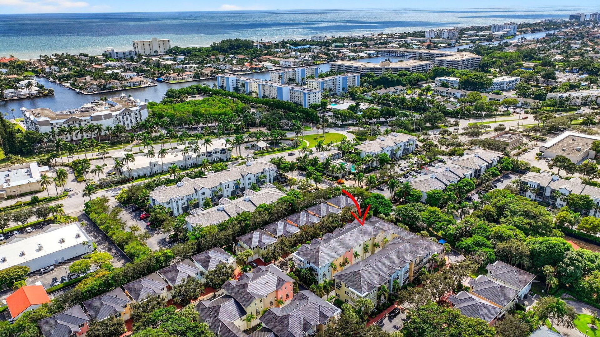 1054 E Heritage Club Circle, Delray Beach, FL 33483 Photo