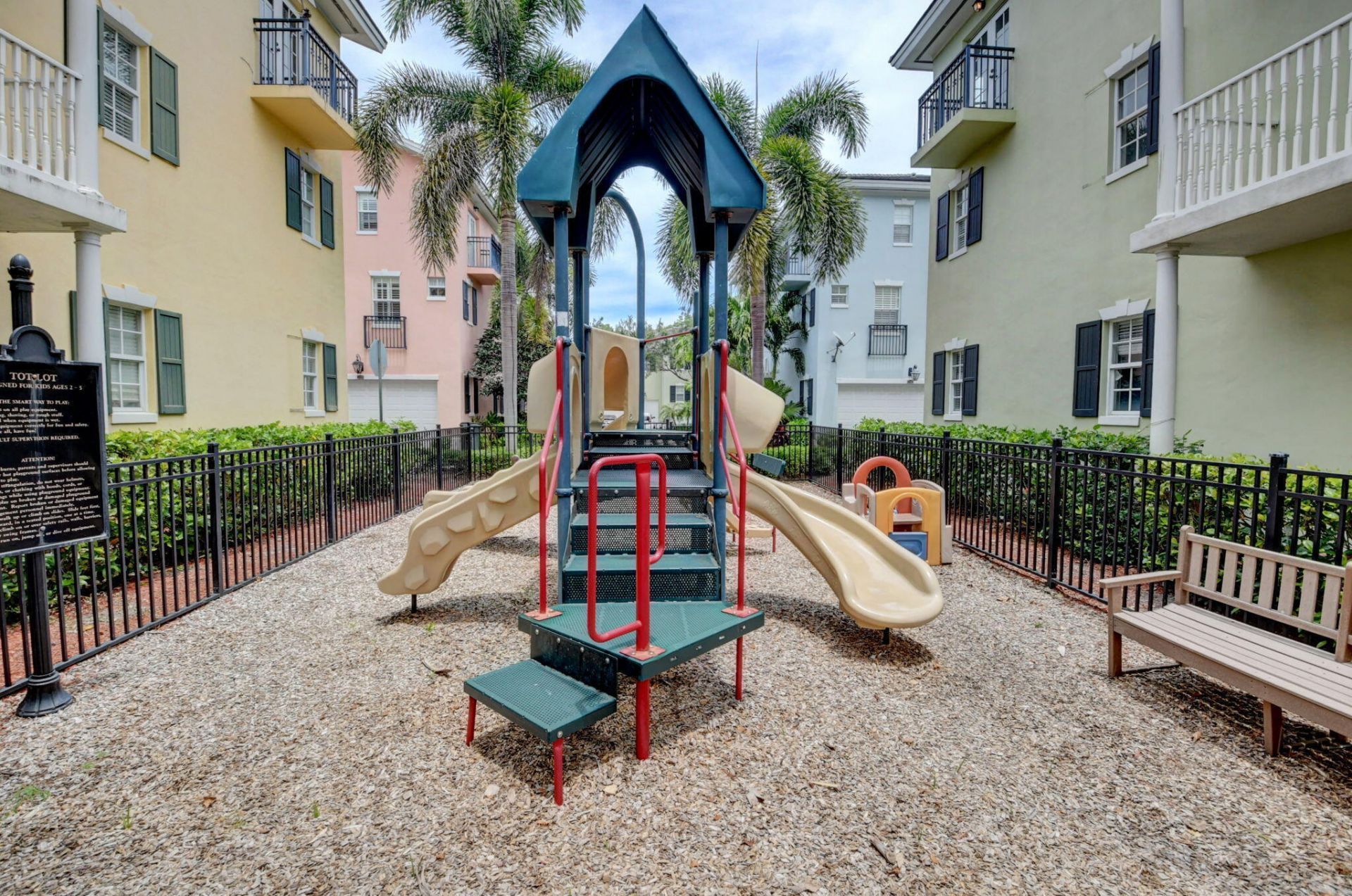 1054 E Heritage Club Circle, Delray Beach, FL 33483 Photo