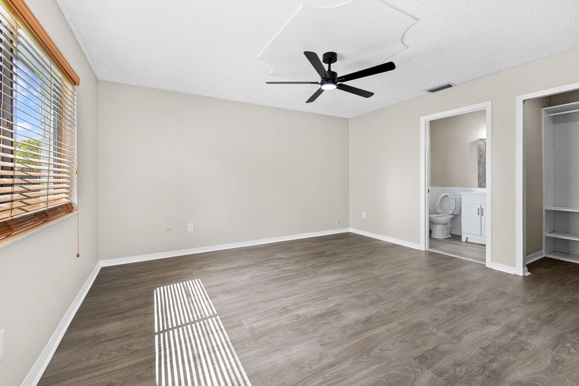 1322 Denlow Lane, Royal Palm Beach, FL 33411 Photo