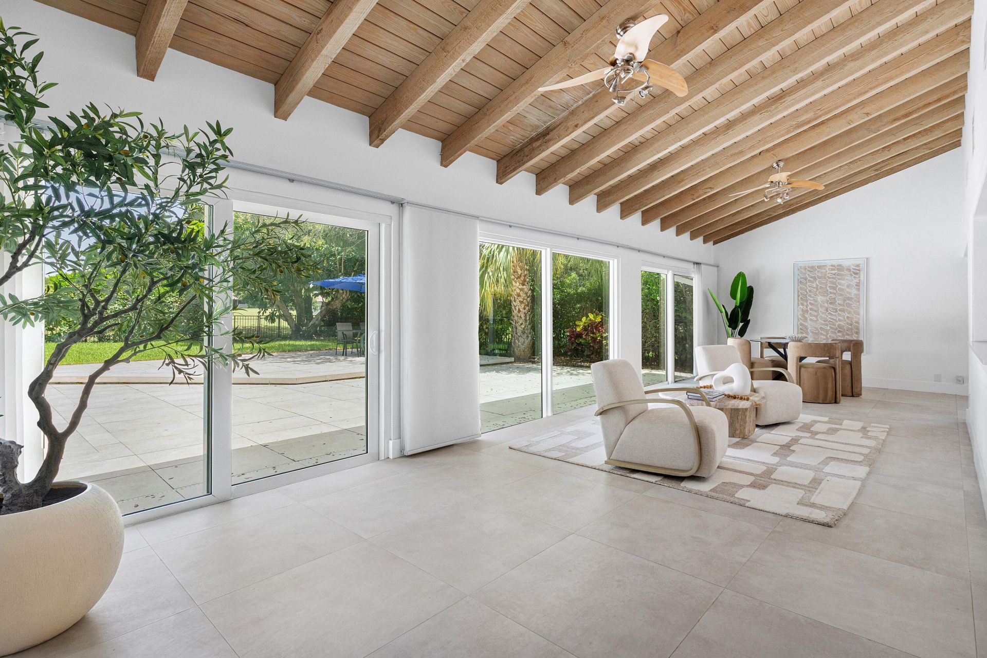 654 Pine Lake Drive, Delray Beach, FL 33445 Photo