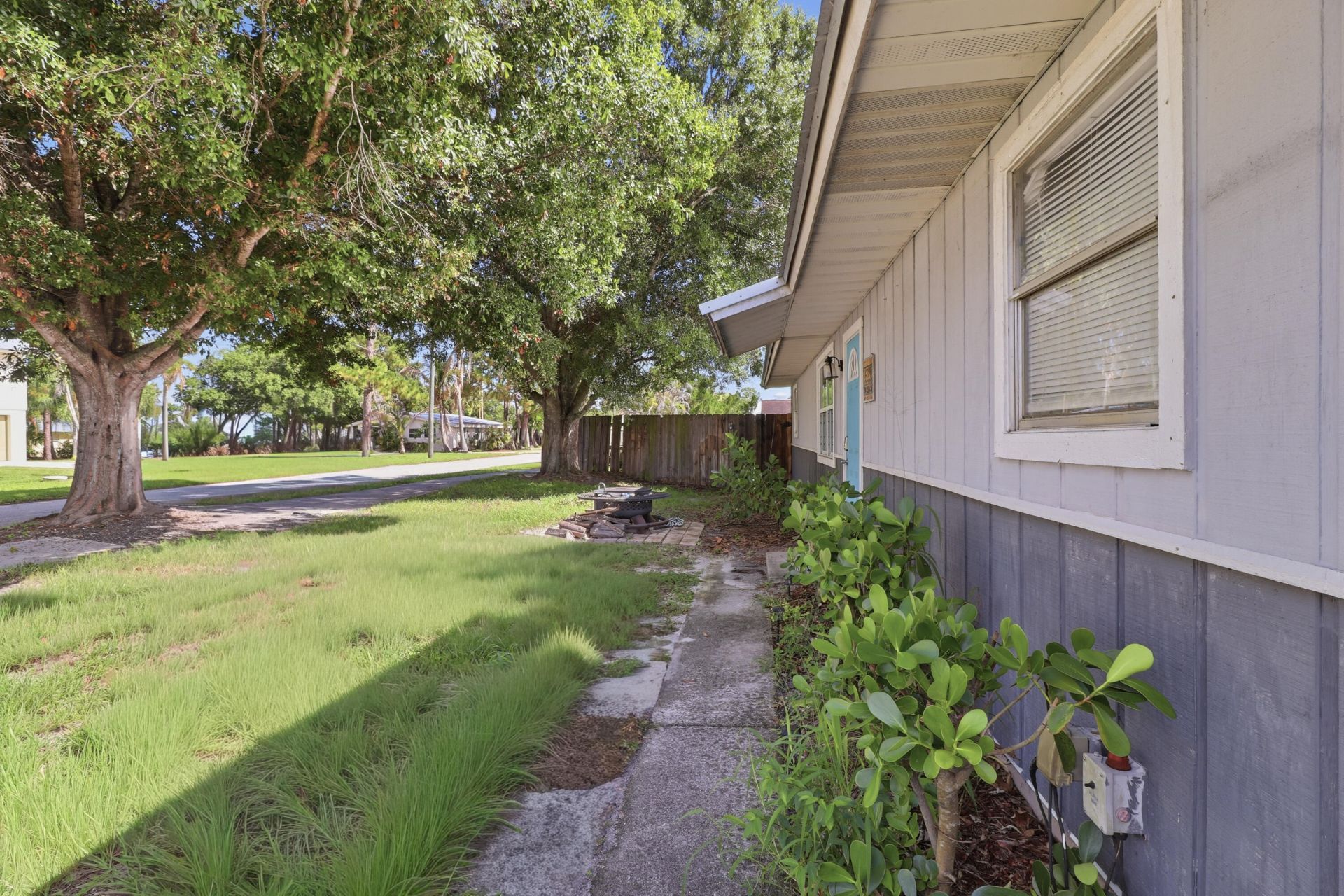 623 SW 35th Street, Palm City, FL 34990 Photo