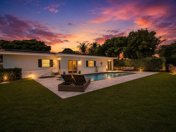3830 NE 22nd Terrace, Lighthouse Point, FL 33064