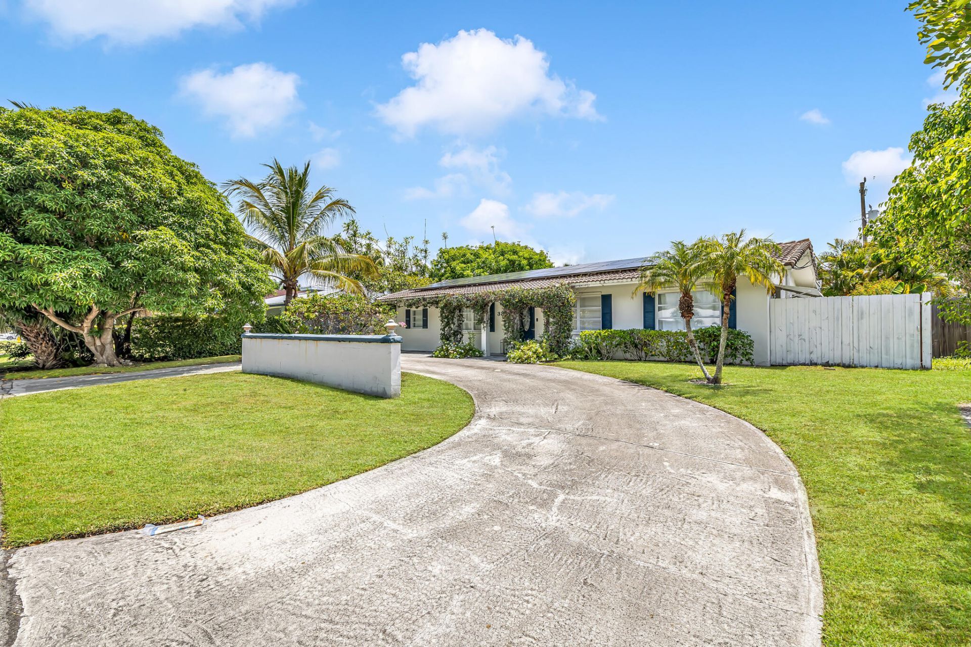 3830 NE 22nd Terrace, Lighthouse Point, FL 33064 Photo