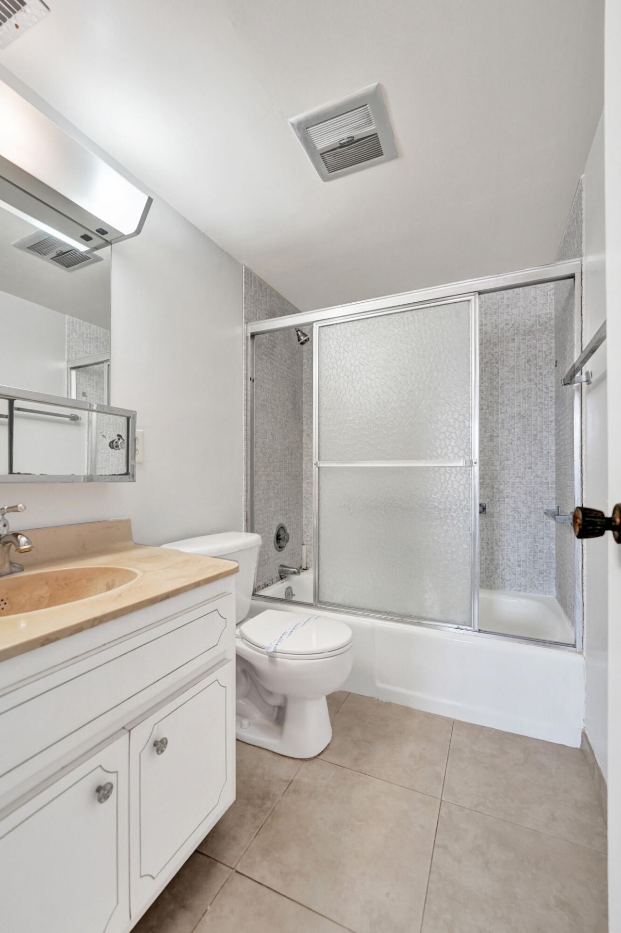 2601 NE 14th Street Causeway, Unit 231, Pompano Beach, FL 33062 Photo