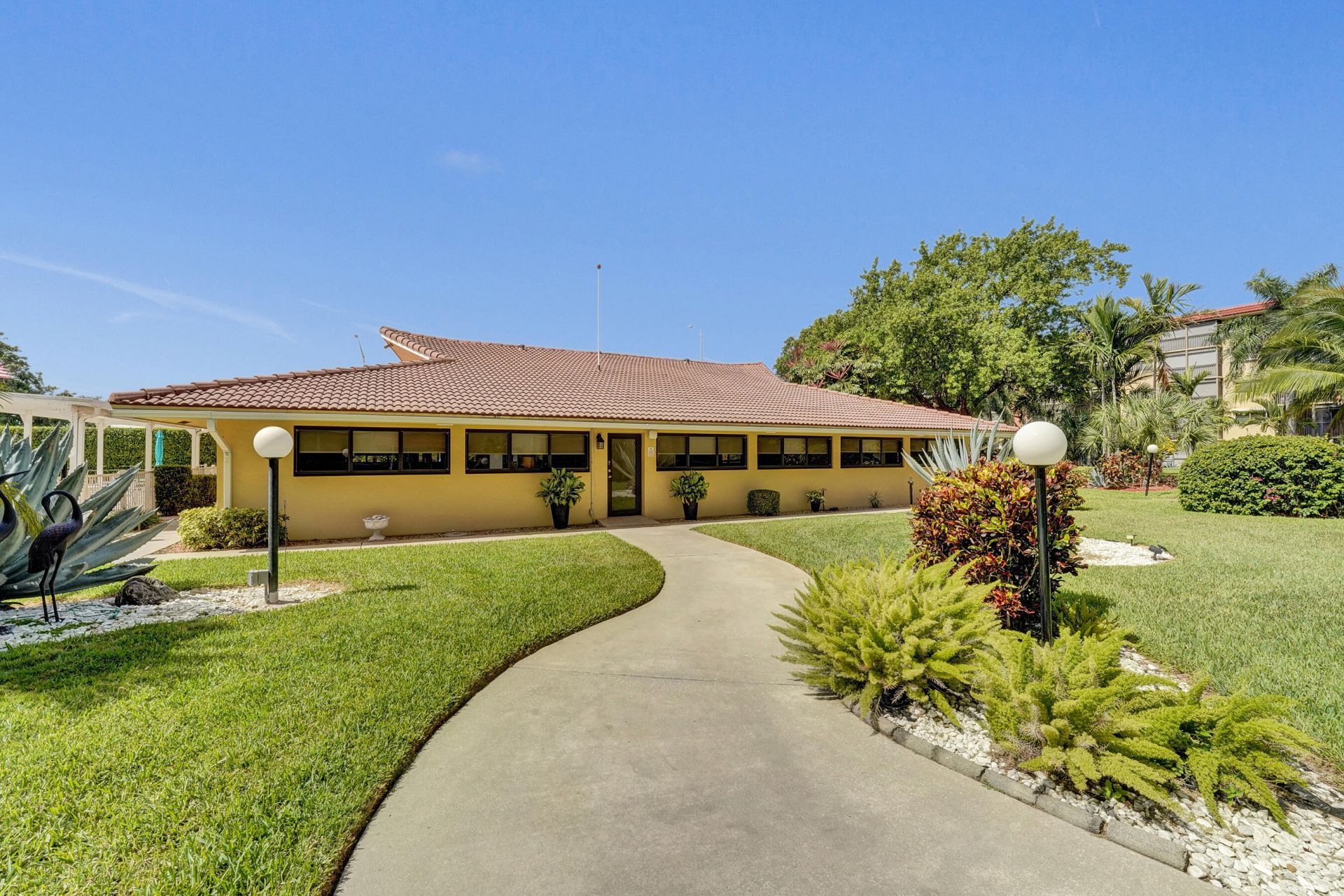 2601 NE 14th Street Causeway, Unit 231, Pompano Beach, FL 33062 Photo
