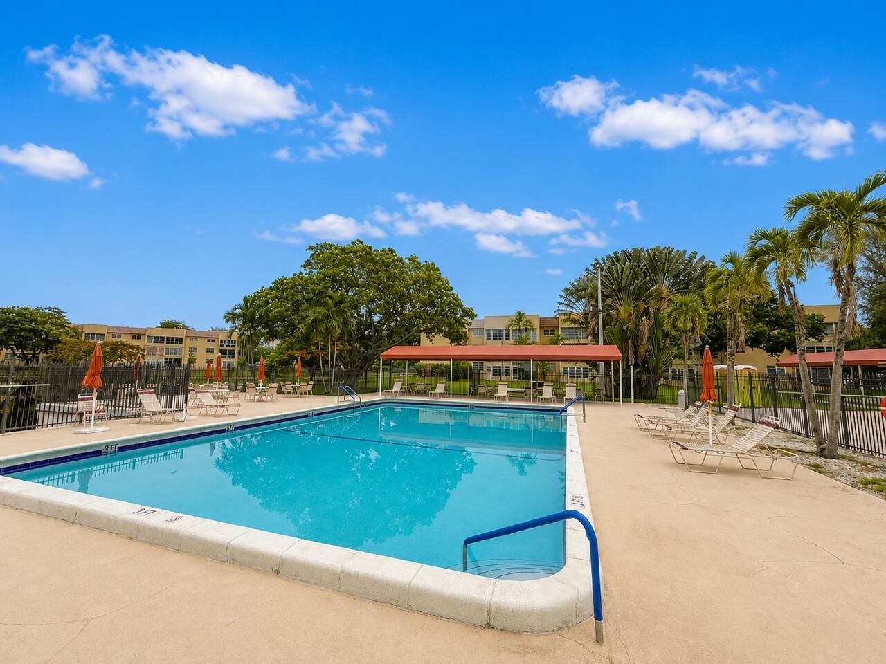 5901 NW 61st Avenue, Unit 105, Tamarac, FL 33319 Photo