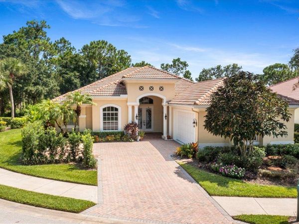 9301 Briarcliff Trace, Port St. Lucie, FL 34986