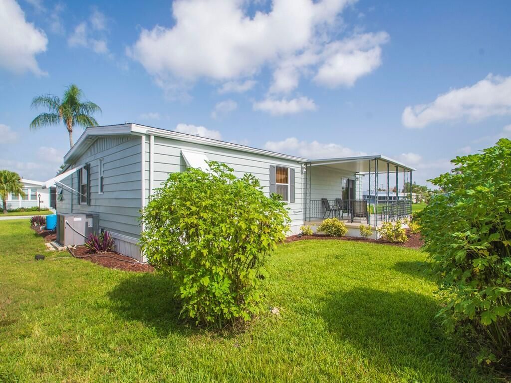 174 NE Emerald Drive, Jensen Beach, FL 34957 Photo