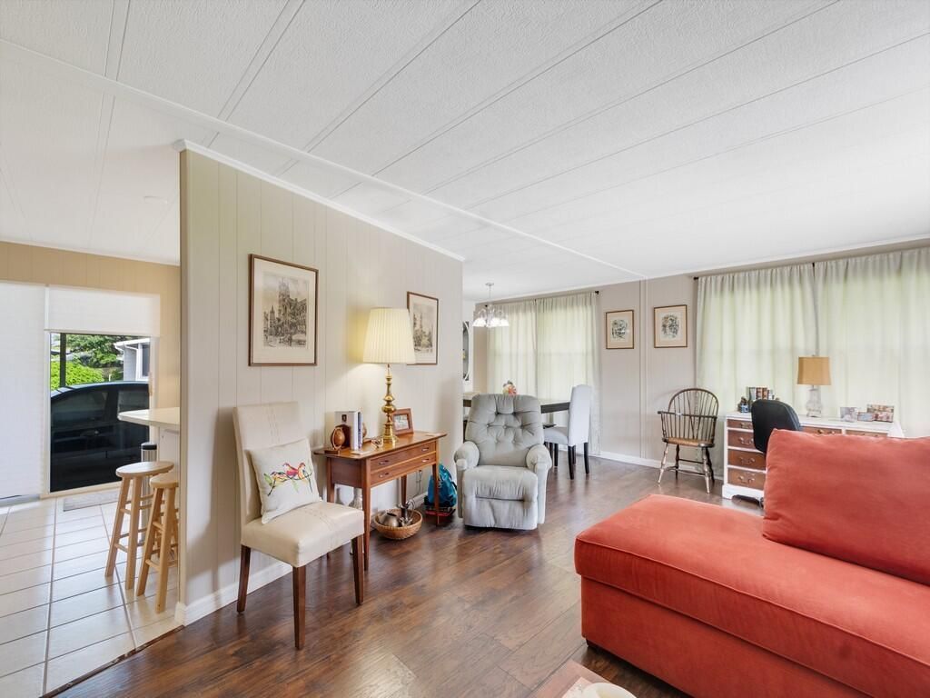 174 NE Emerald Drive, Jensen Beach, FL 34957 Photo