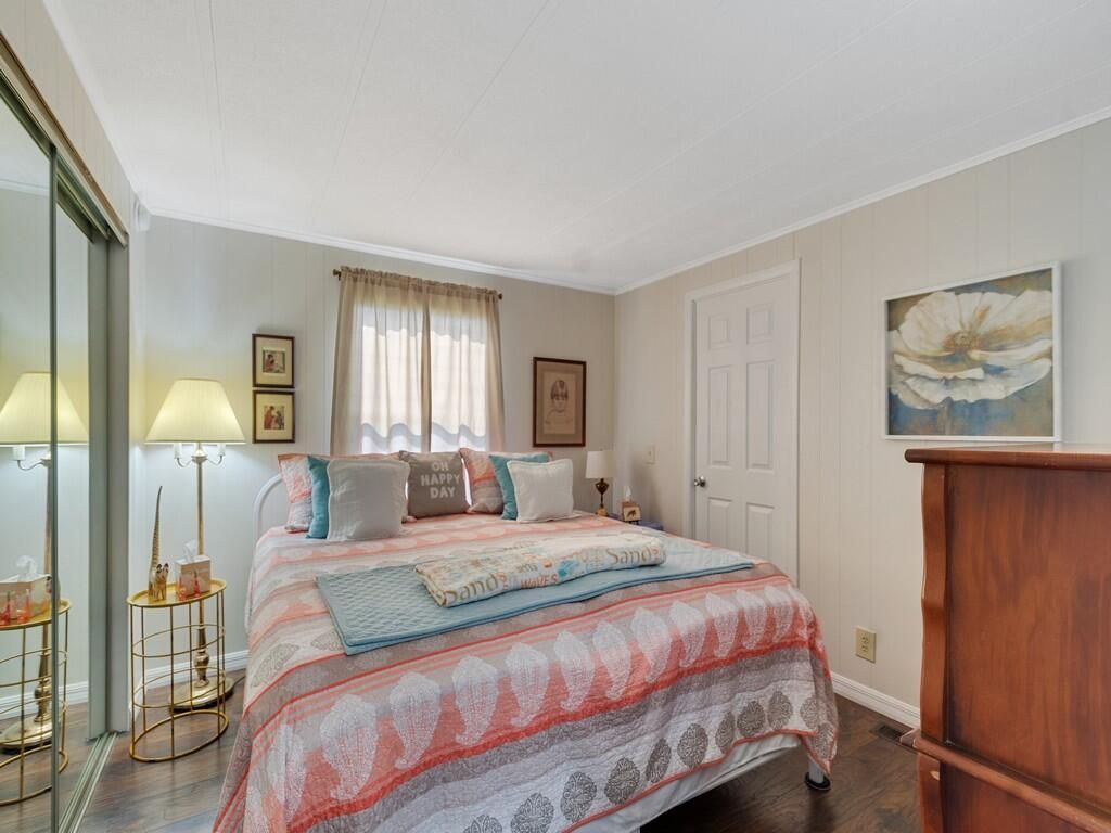 174 NE Emerald Drive, Jensen Beach, FL 34957 Photo