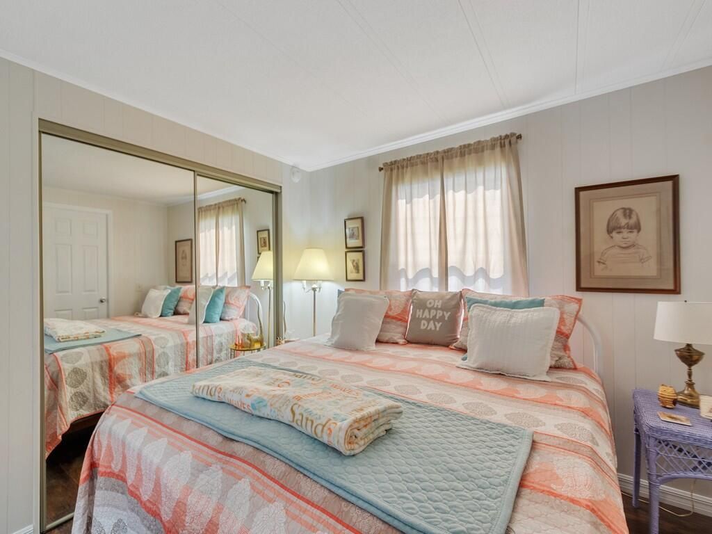 174 NE Emerald Drive, Jensen Beach, FL 34957 Photo