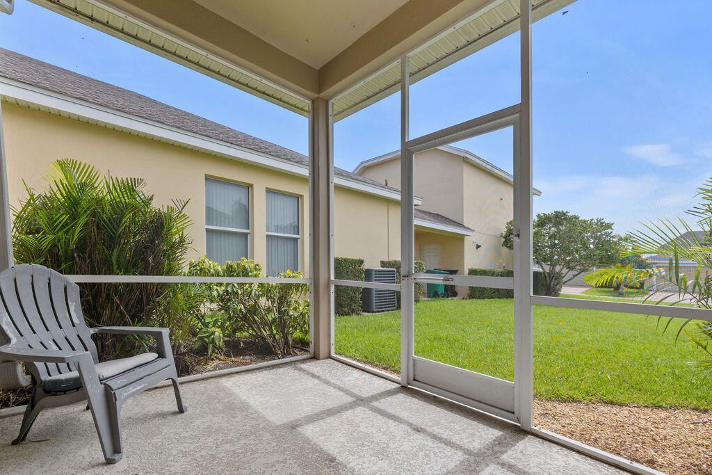 10518 SW Westlawn Boulevard, Port Saint Lucie, FL 34987 Photo
