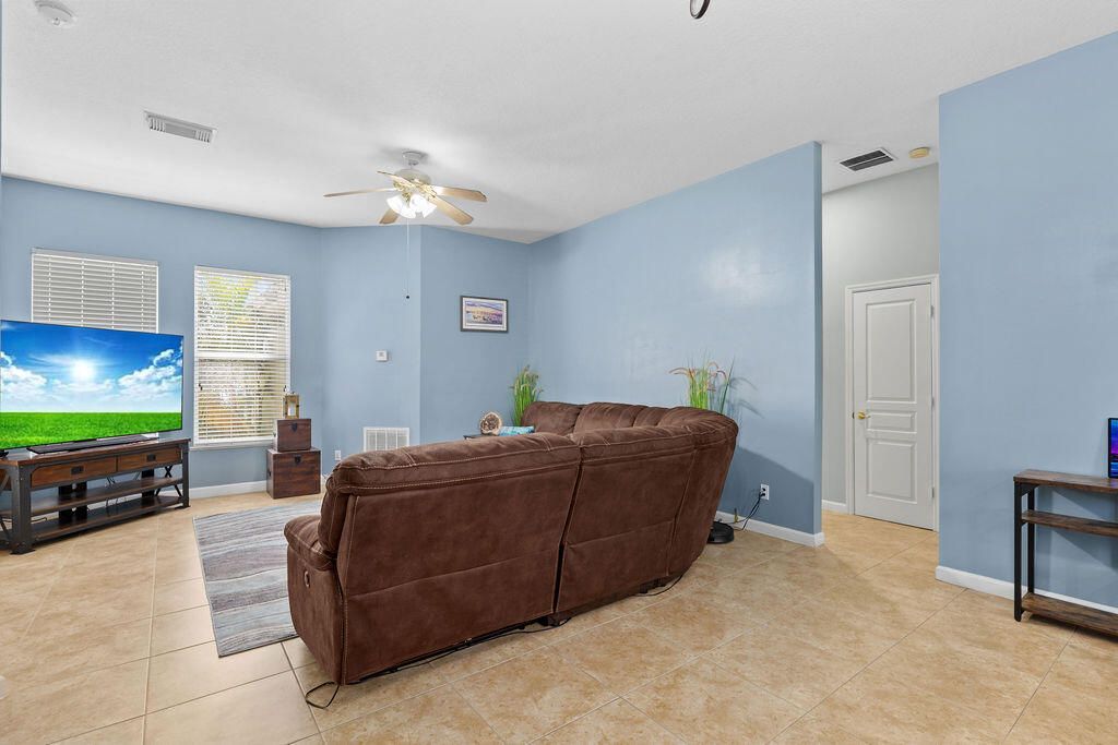 10518 SW Westlawn Boulevard, Port Saint Lucie, FL 34987 Photo