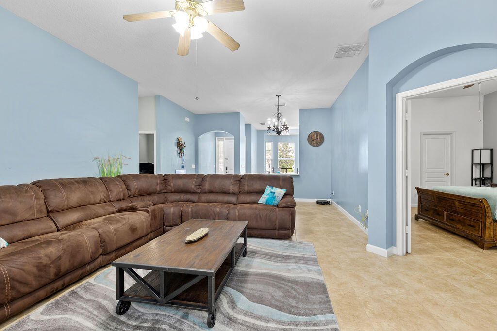 10518 SW Westlawn Boulevard, Port Saint Lucie, FL 34987 Photo