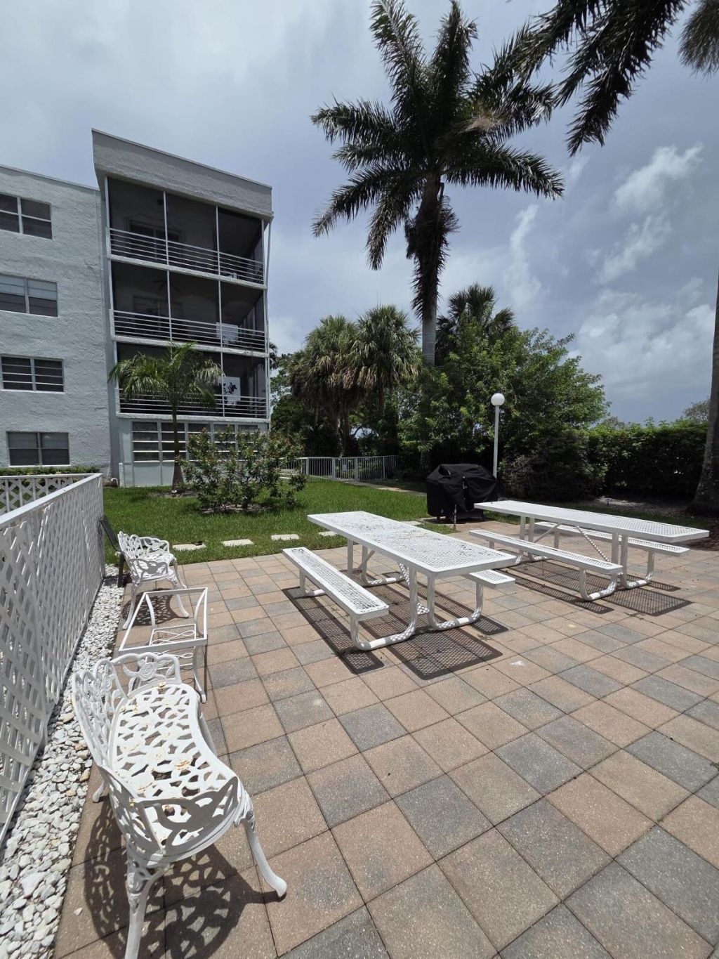 2998 Sunrise Lakes Drive E, Unit 411, Sunrise, FL 33322 Photo