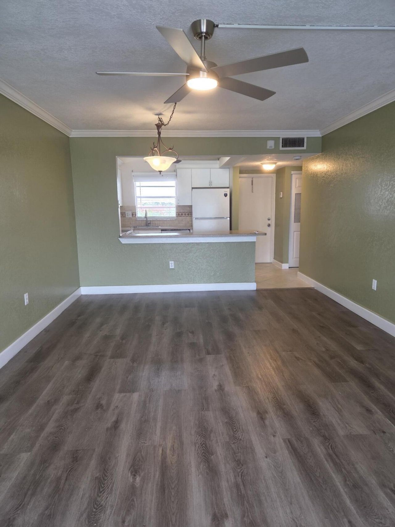 2998 Sunrise Lakes Drive E, Unit 411, Sunrise, FL 33322 Photo