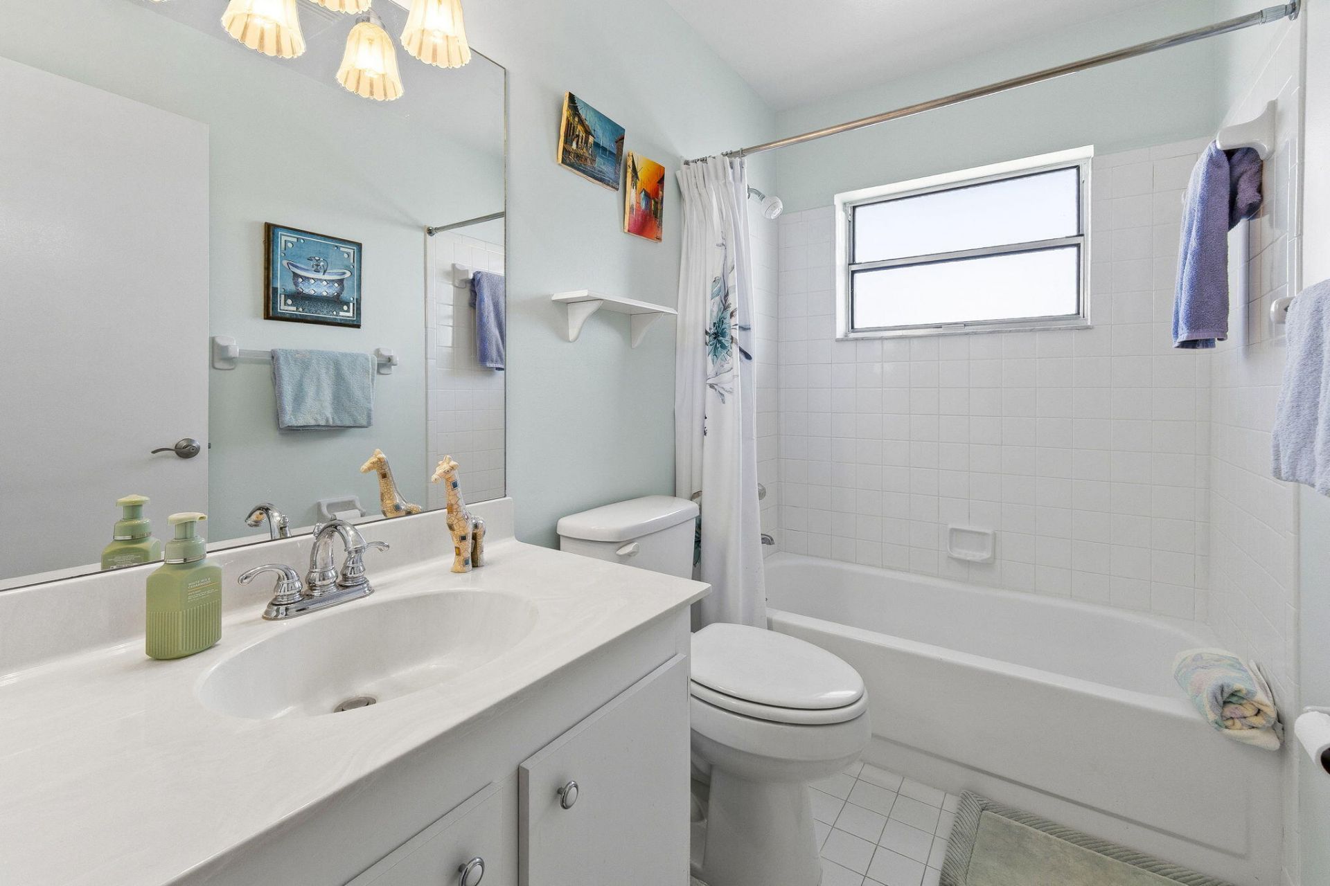 533 S Lakes End Drive, Unit D2, Fort Pierce, FL 34982 Photo