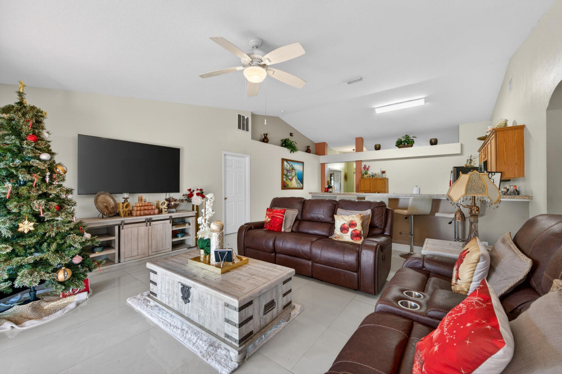 598 SW Kaabe Avenue, Port Saint Lucie, FL 34953 Photo