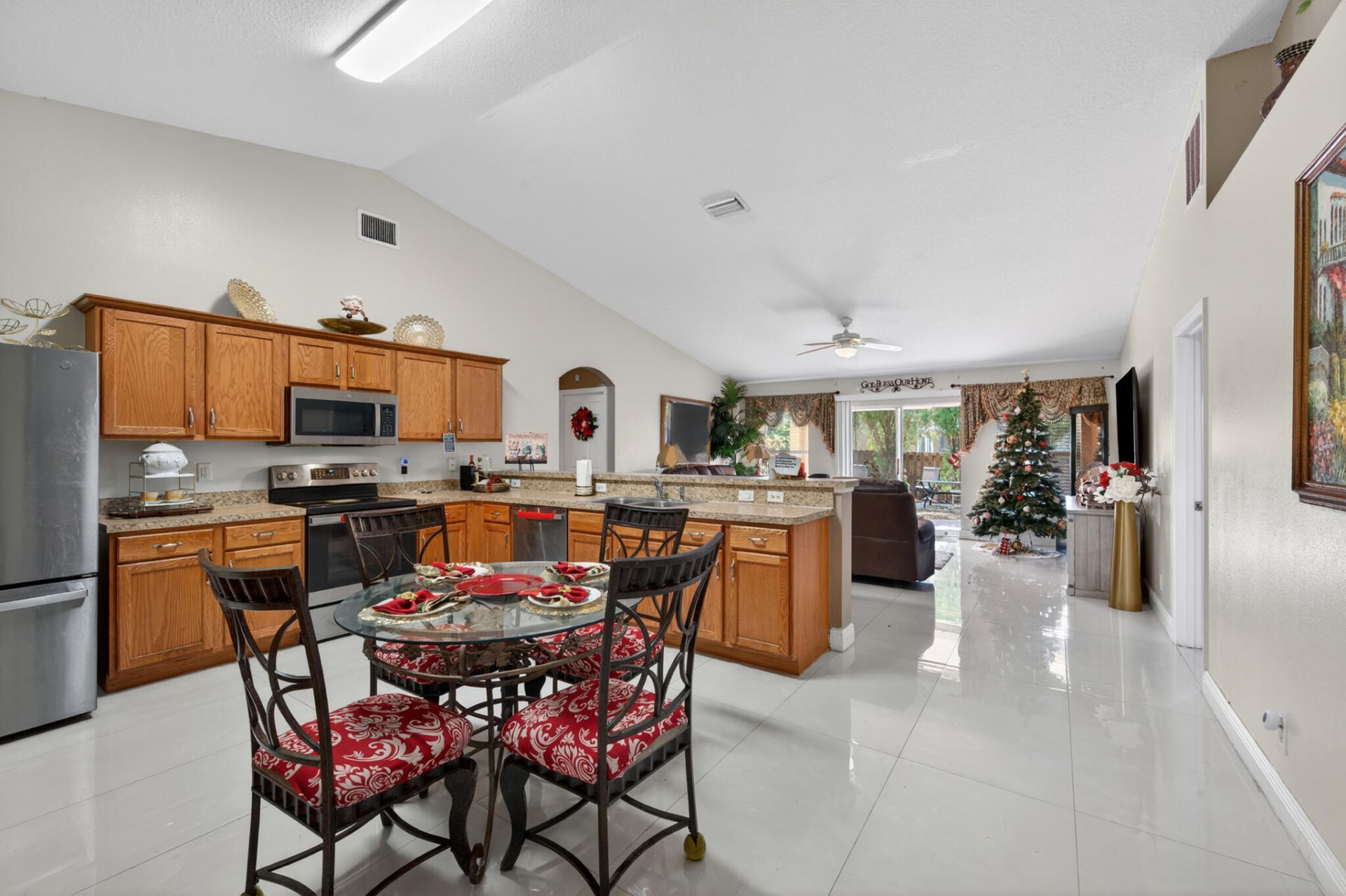 598 SW Kaabe Avenue, Port Saint Lucie, FL 34953 Photo
