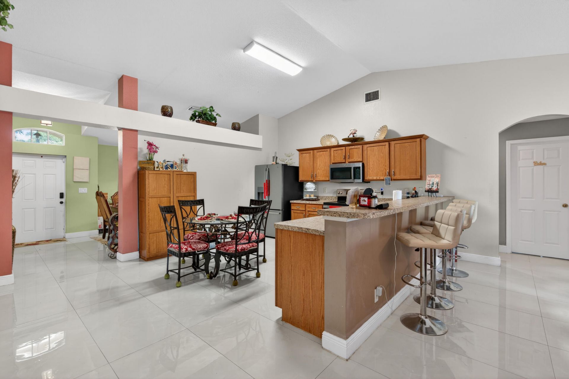 598 SW Kaabe Avenue, Port Saint Lucie, FL 34953 Photo