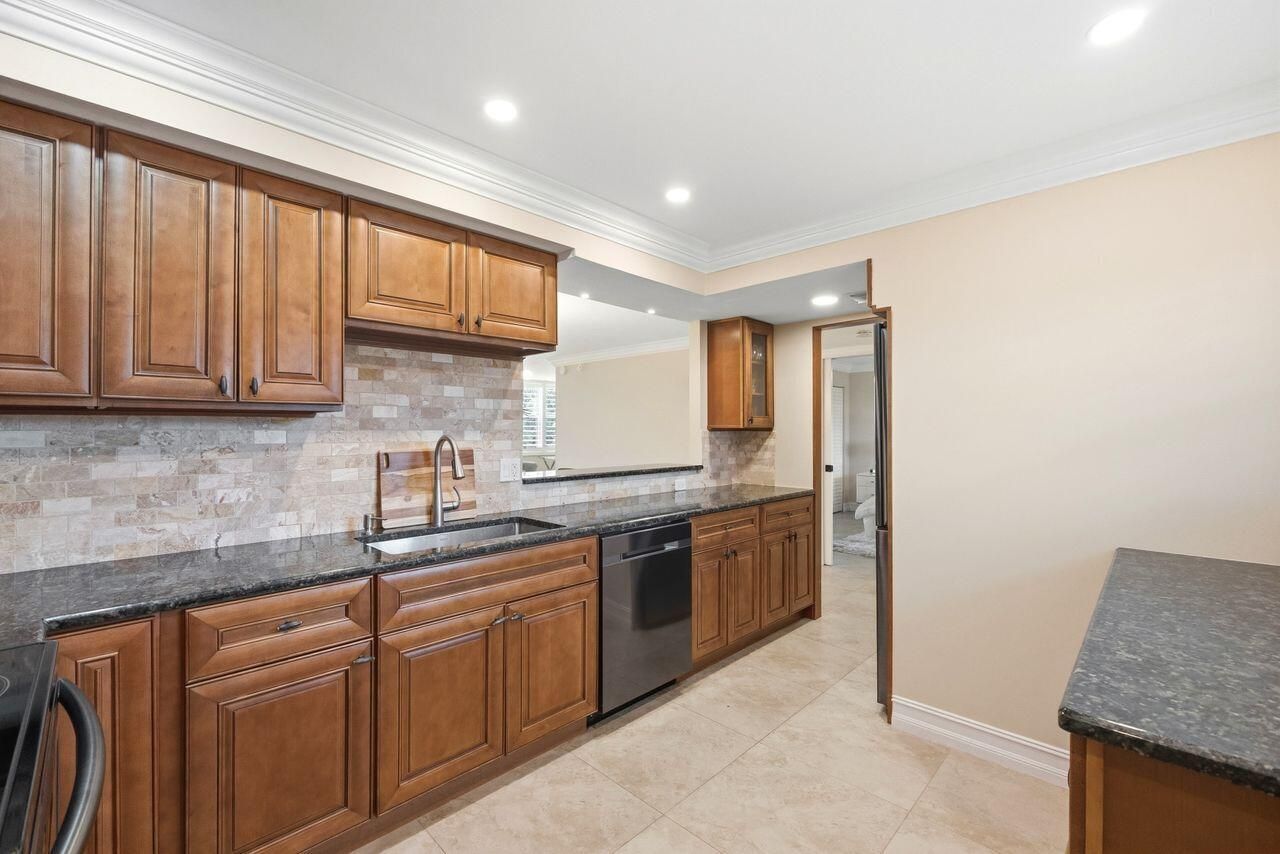 6000 NW 2nd Avenue, Unit #437, Boca Raton, FL 33487 Photo