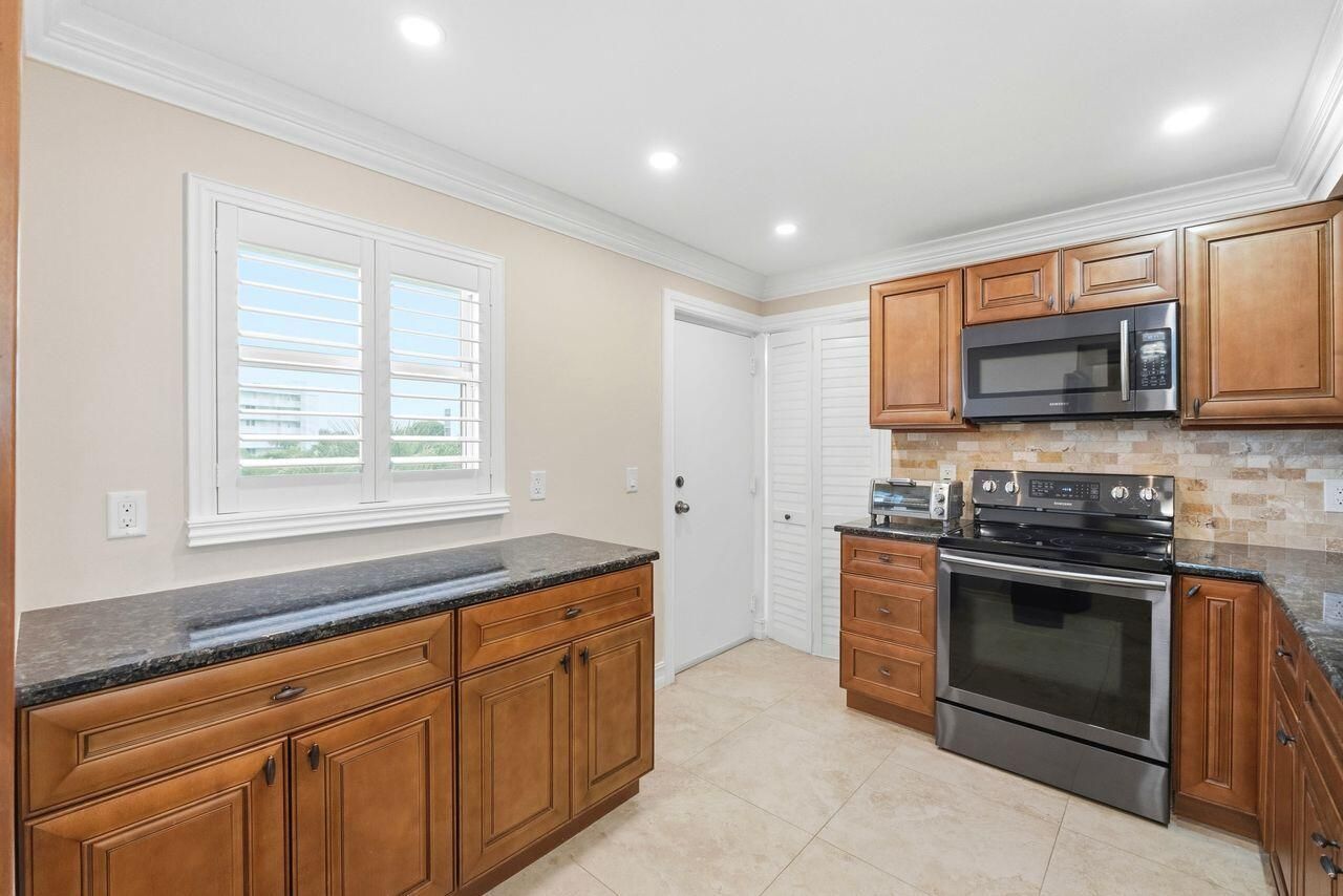 6000 NW 2nd Avenue, Unit #437, Boca Raton, FL 33487 Photo
