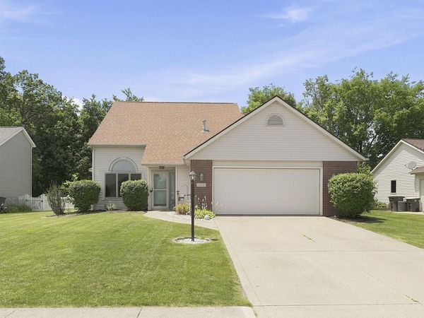 8527 Crosier Lane, Fort Wayne, IN 46825
