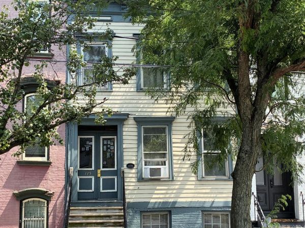 175 Eagle Street, Albany, NY 12202