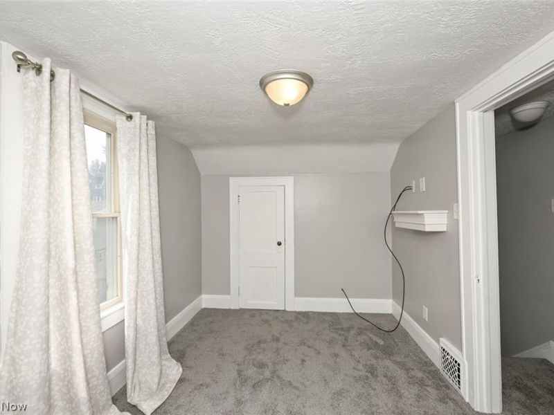 553 Princeton Avenue, Barberton, OH 44203 Photo 12