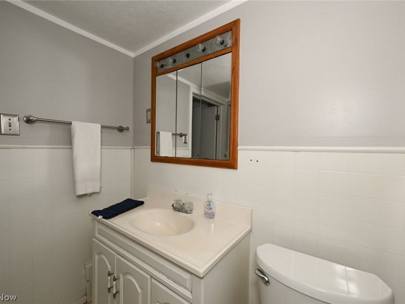 553 Princeton Avenue, Barberton, OH 44203 Photo 15