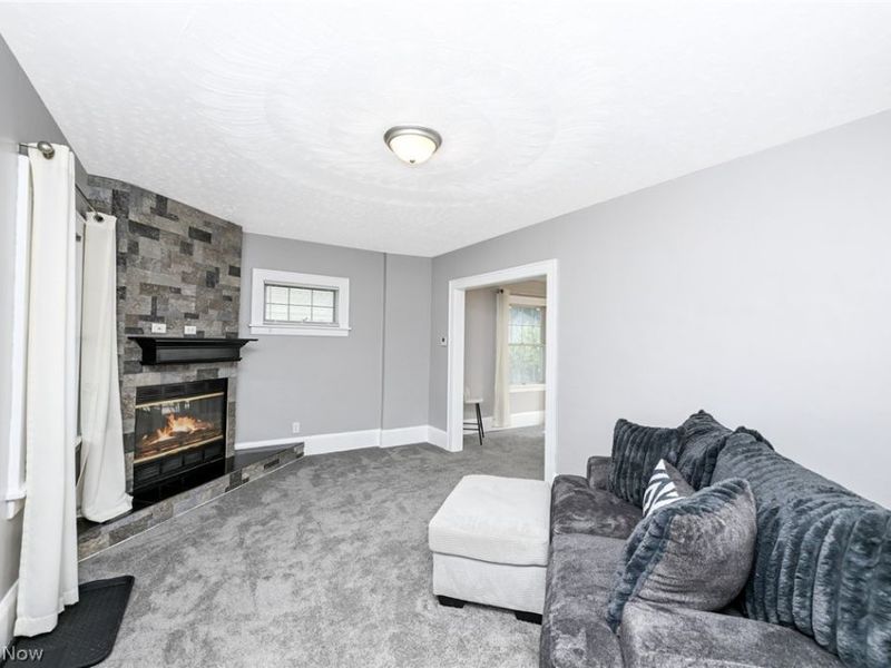 553 Princeton Avenue, Barberton, OH 44203 Photo 6