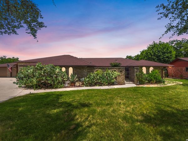 120 Lincoln, Schertz, TX 78154
