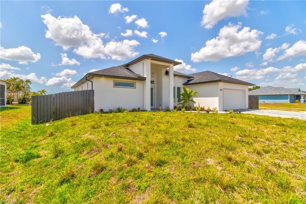 1026 Nelson Rd N, Cape Coral, FL 33993 Photo