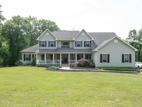 9 Rues Road, Cream Ridge, NJ 08514