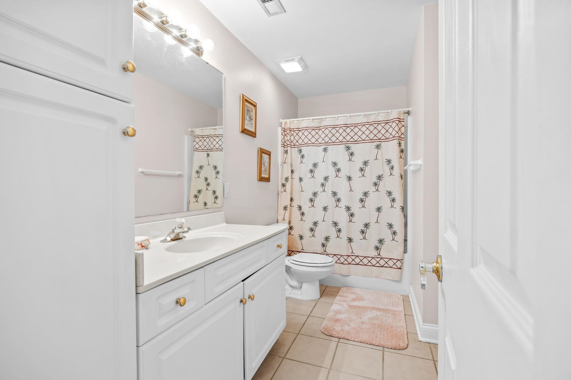 2703 Edge Dr. Photo 18