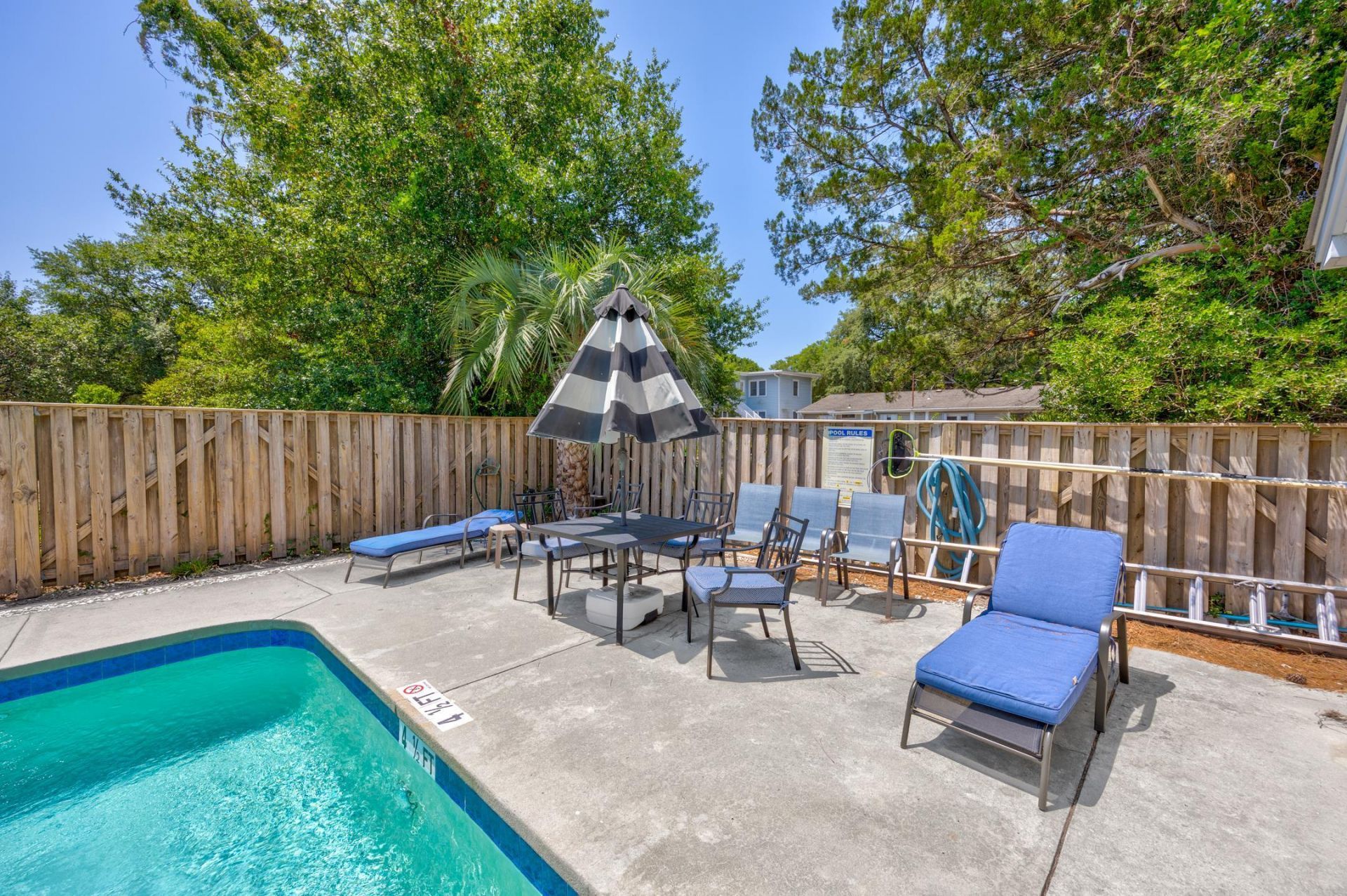 2703 Edge Dr. Photo 39