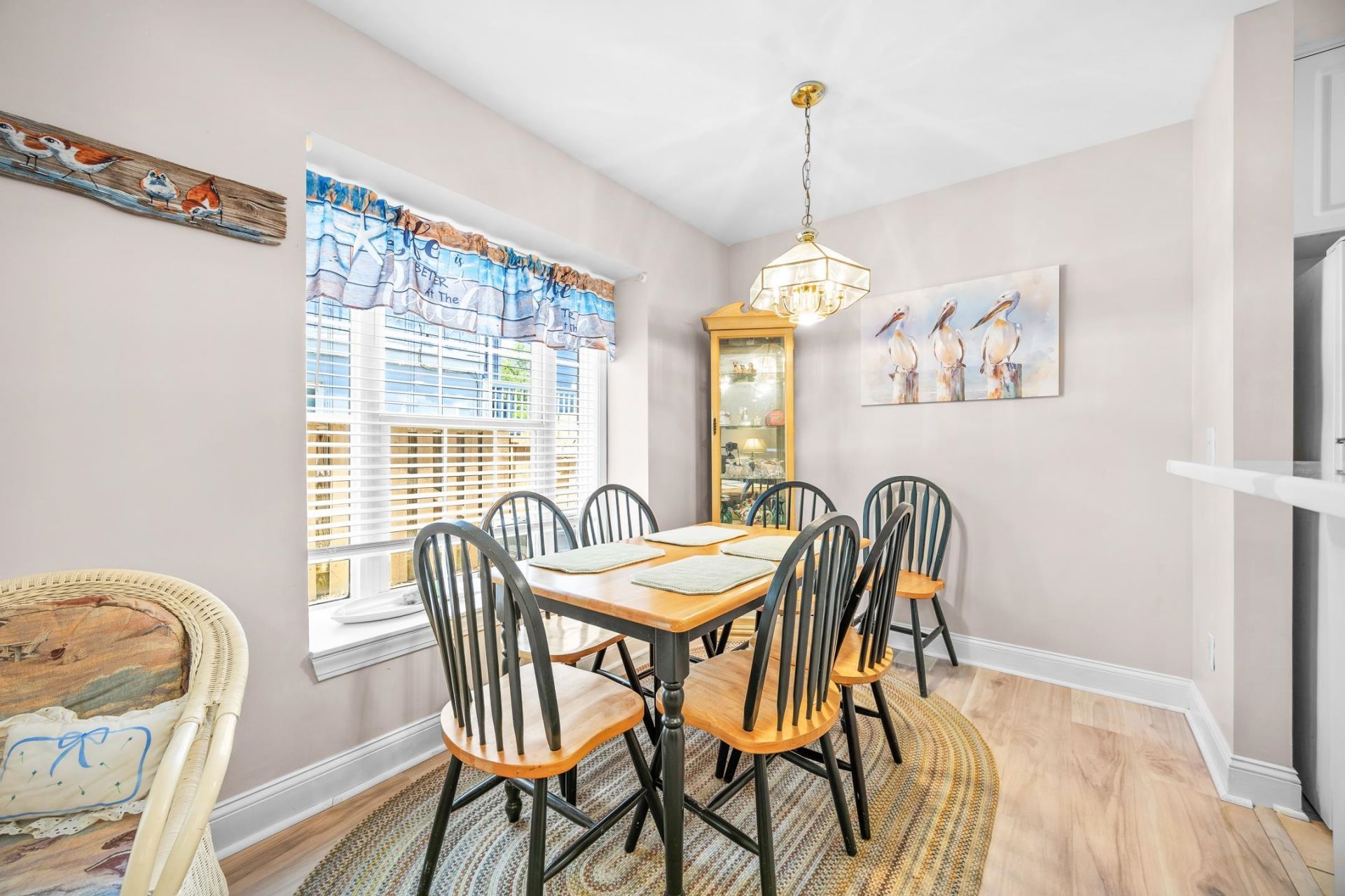 2703 Edge Dr. Photo 8