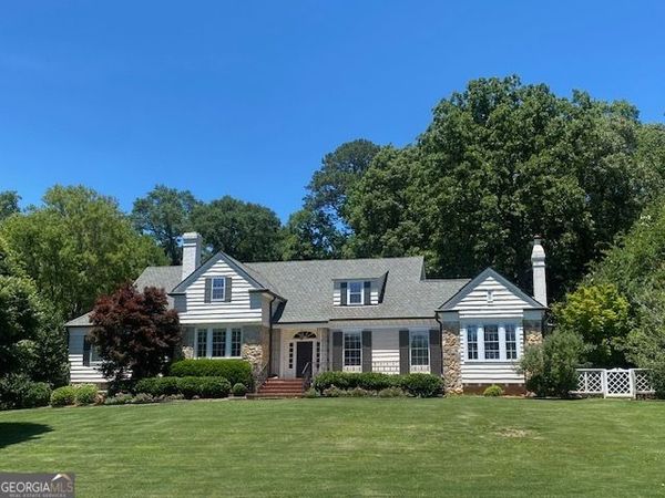203 Rabern Street, West Point, GA 31833